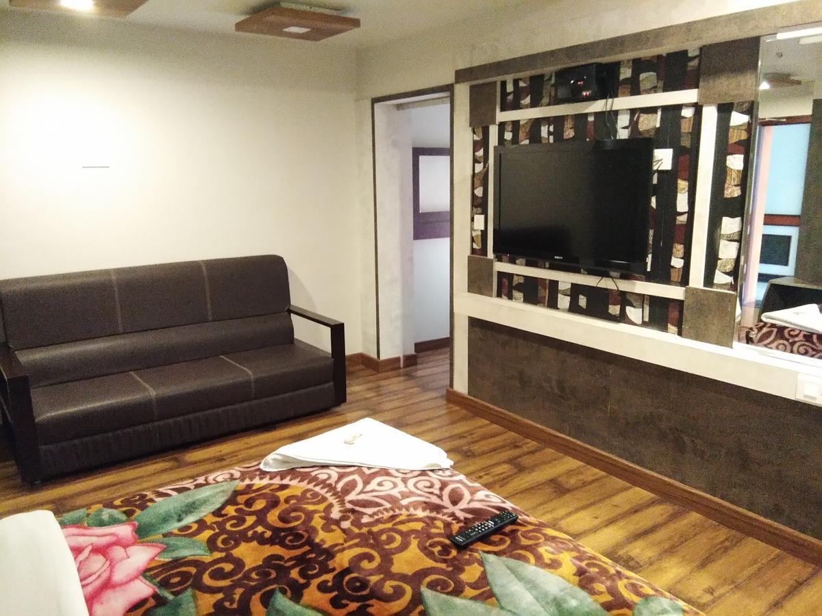 Sarkar Palace Ооти Екстериор снимка