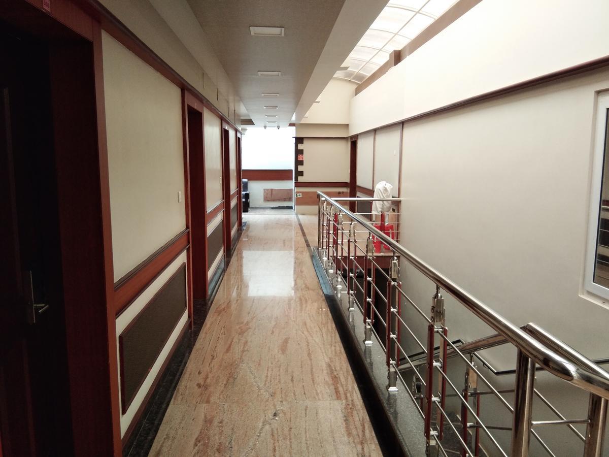 Sarkar Palace Ооти Екстериор снимка